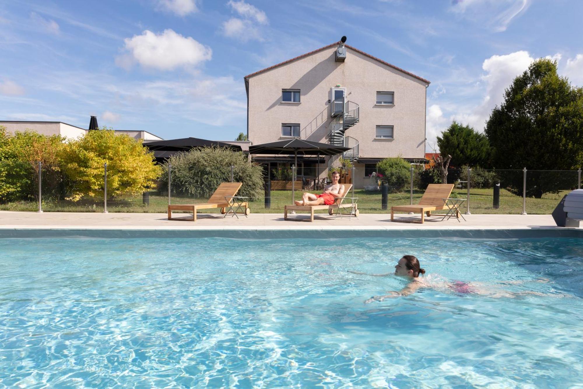 Artemis Hotel & Spa Bistro Coquet Бриуд Экстерьер фото