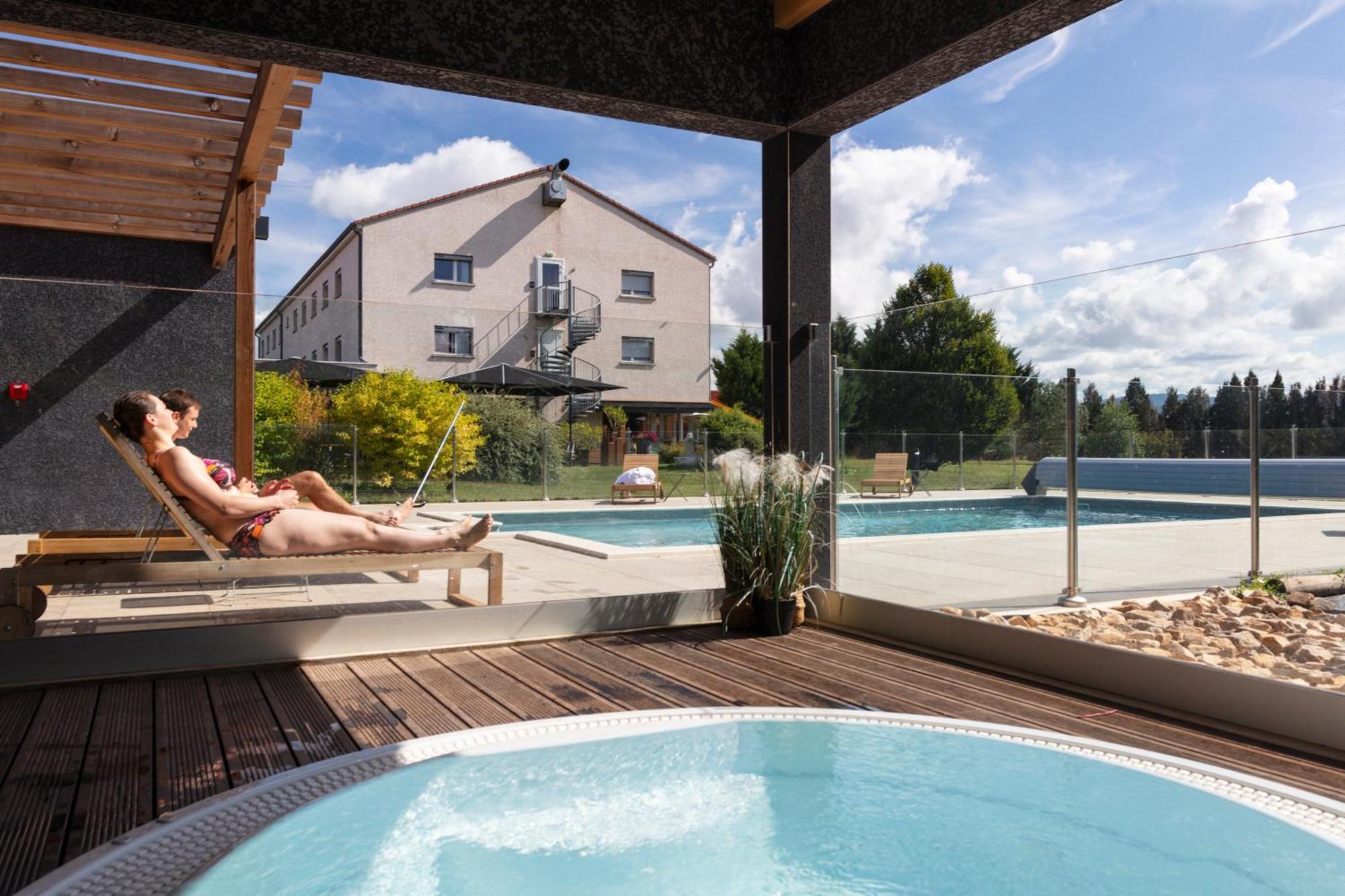 Artemis Hotel & Spa Bistro Coquet Бриуд Экстерьер фото
